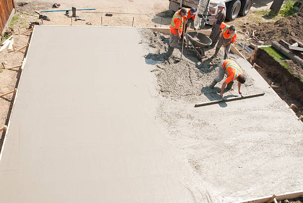 Best Concrete Patio Contractor  in Larned, KS